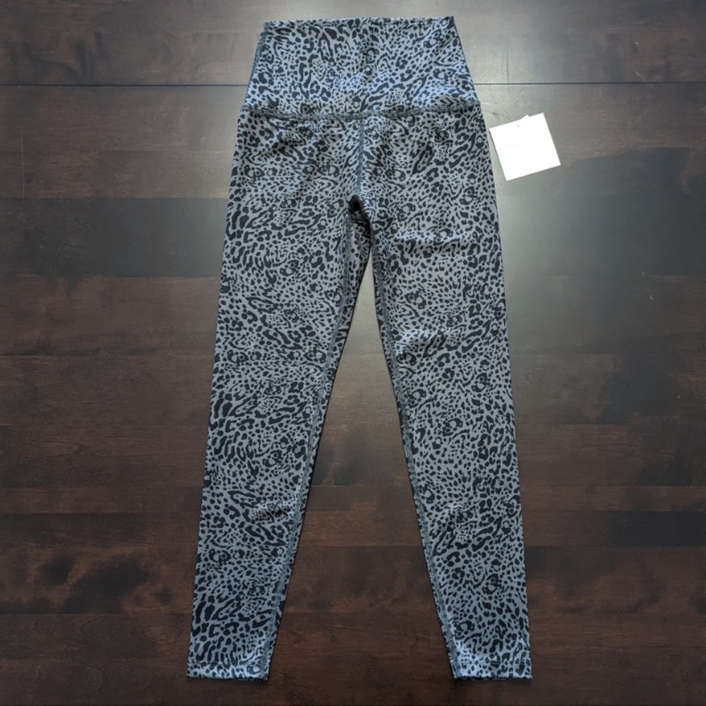 NWT Beyond Yoga Lux Leopard Leggings